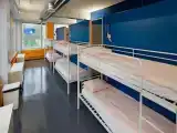 Кровать в общем номере (женский номер)