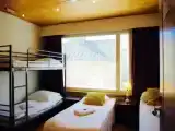 Кровать в общем номере (мужской номер)