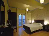 Двухместный номер с видом на озеро