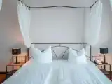 Полулюкс с балконом