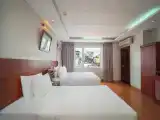 Трёхместный номер Deluxe