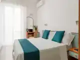 Четырёхместный номер Стандарт с балконом