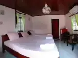 Трёхместное бунгало