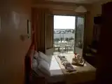 Двухместный номер Стандарт с балконом и с частичным видом на океан