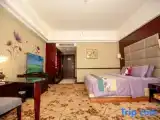 Кровать в общем номере (женский номер)