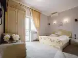 Полулюкс