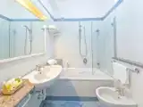 Трёхместный номер Стандарт с видом на море