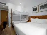 Четырёхместный номер