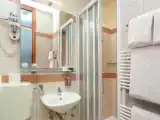 Трёхместный номер Стандарт с балконом