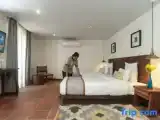 Полулюкс с балконом