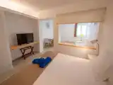 Run of House