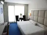 Двухместный номер Royal с балконом