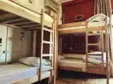 Кровать в общем номере