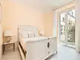 Двухместный семейный люкс с балконом и с видом на город