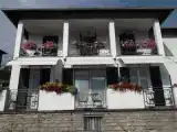 Двухместный коттедж