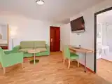 Четырёхместный номер Стандарт с видом на горы