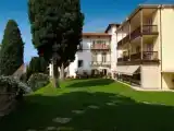 Run of House