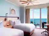 Четырёхместный номер oceanfront