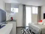 Студия с балконом