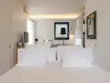 Люкс с балконом