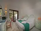 Номер Комфорт с видом на сад