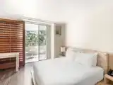 Двухместный номер с балконом и с видом на город