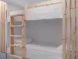 Кровать в общем номере