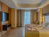 Номер Стандарт с частичным видом на море
