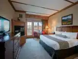 Двухместный номер Deluxe с видом на озеро