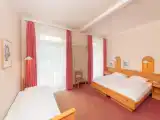 Трёхместный номер Стандарт