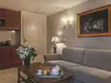 Полулюкс