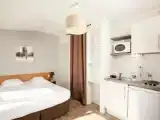 Студия с балконом