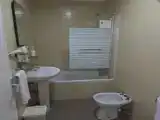 Трёхместный номер Стандарт с балконом
