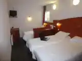 Трёхместный номер Стандарт