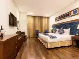 Двухместный номер Deluxe с балконом и с частичным видом на море