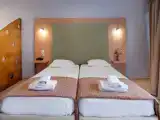 Люкс с видом на бассейн