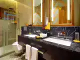 Вилла с балконом