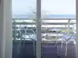 Трёхместный номер Стандарт с балконом и с видом на море