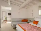 Полулюкс