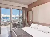 Семейный номер Стандарт с видом на море
