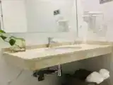 Трёхместный номер Superior с балконом