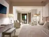 Номер Deluxe с балконом и с видом на море