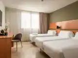 Трёхместный номер Стандарт
