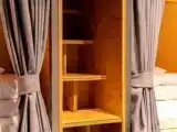 Кровать в общем номере (женский номер)