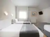 Трёхместный номер Стандарт
