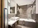 Трёхместный номер Стандарт с балконом