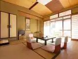 Номер Japanese Style (футоны)