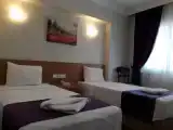 Трёхместный номер Стандарт с балконом