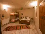 Номер семейный Cave Стандарт