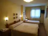 Трёхместный номер Стандарт с видом на горы